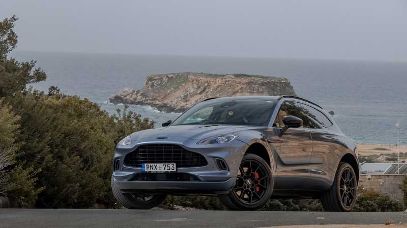 Aston Martin DBX 4,0L 2020