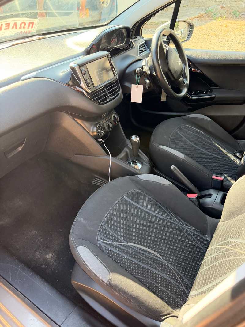 2014 Peugeot 208 1,2L 2014 Cyprus