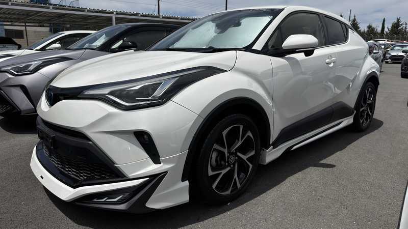2021 Toyota C-HR 1,8L 2021 Cyprus