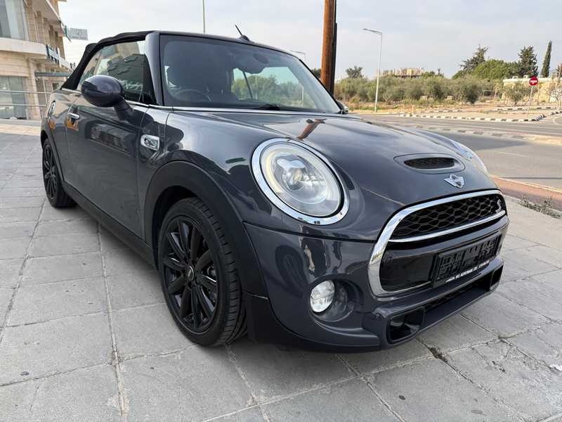 Mini Convertible 2,0L 2017