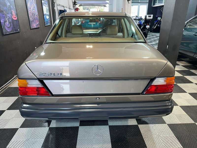1987 Cars Classic 2,5L 1987 Cyprus
