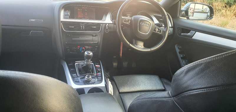 2010 Audi A5 2,0L 2010 Cyprus