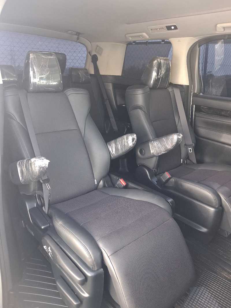 2021 Toyota Alphard 2,5L 2021 Cyprus