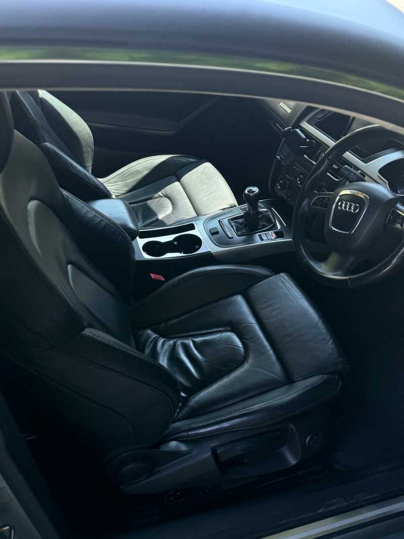 2008 Audi A5 2,0L 2008 Cyprus