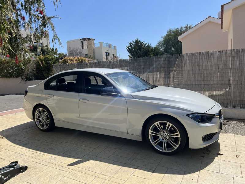 BMW 3-Series 2,0L 2014