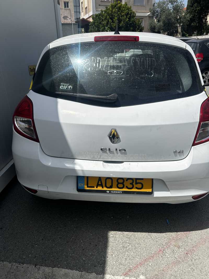 2011 Renault Clio 1,6L 2011 Cyprus