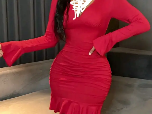 Short dress, Επαρχία Λεμεσού — Λεμεσός - Αγία Ζώνη