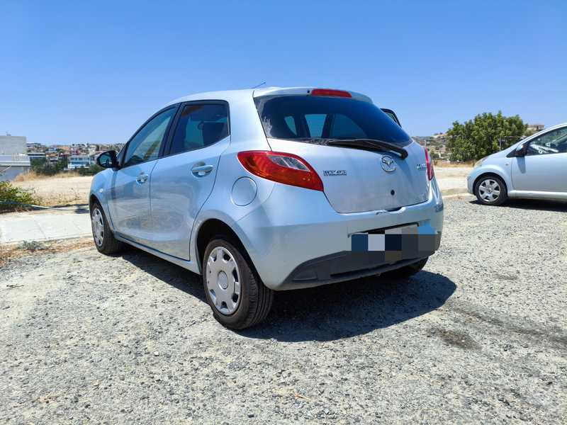 2011 Mazda Demio 1,3L 2011 Cyprus