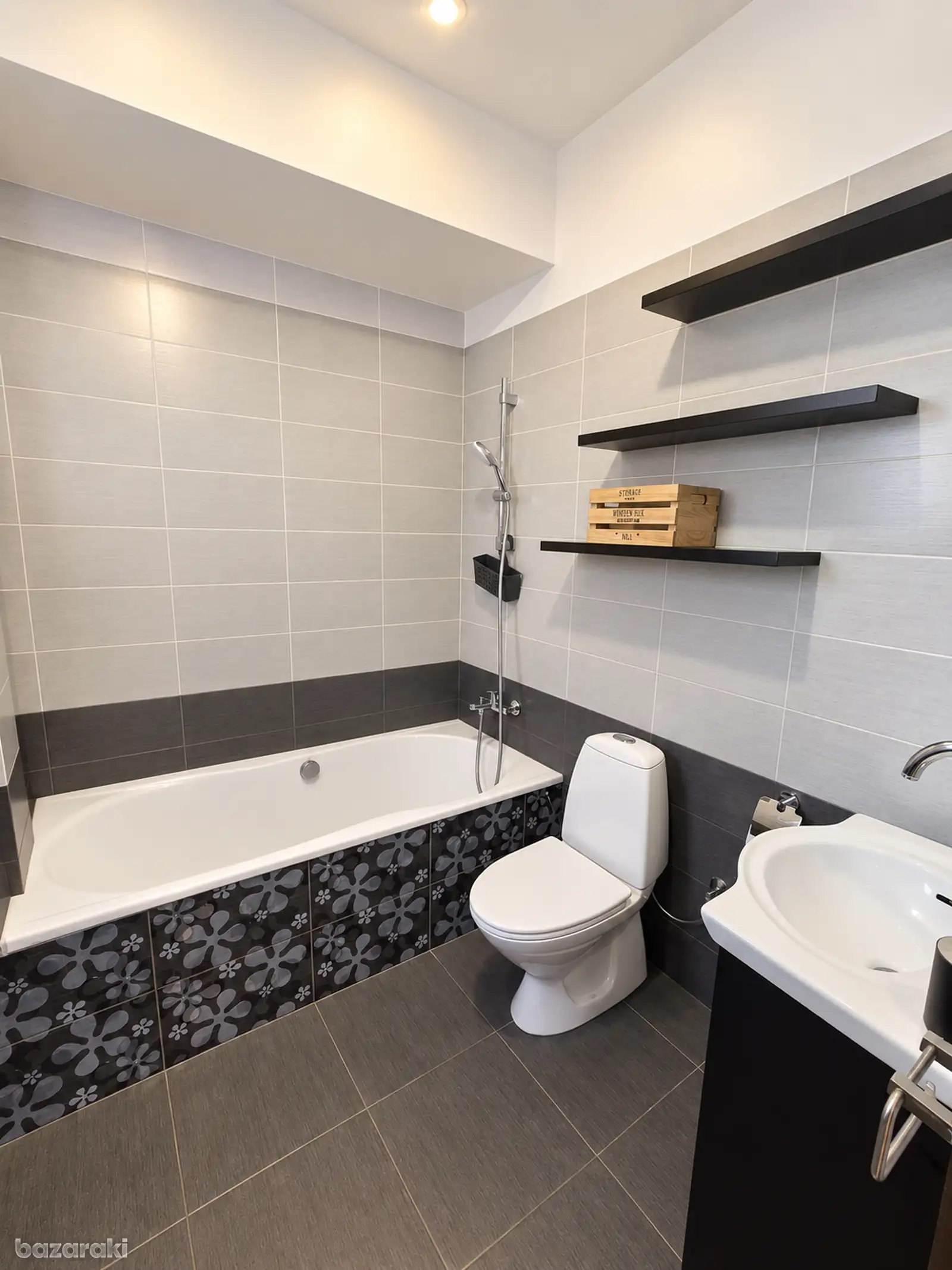 House, 3 bedrooms — 10