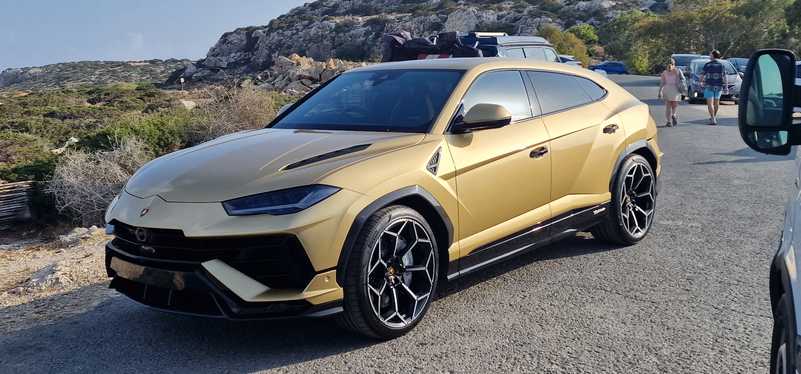 Lamborghini Urus 4,0L 2023