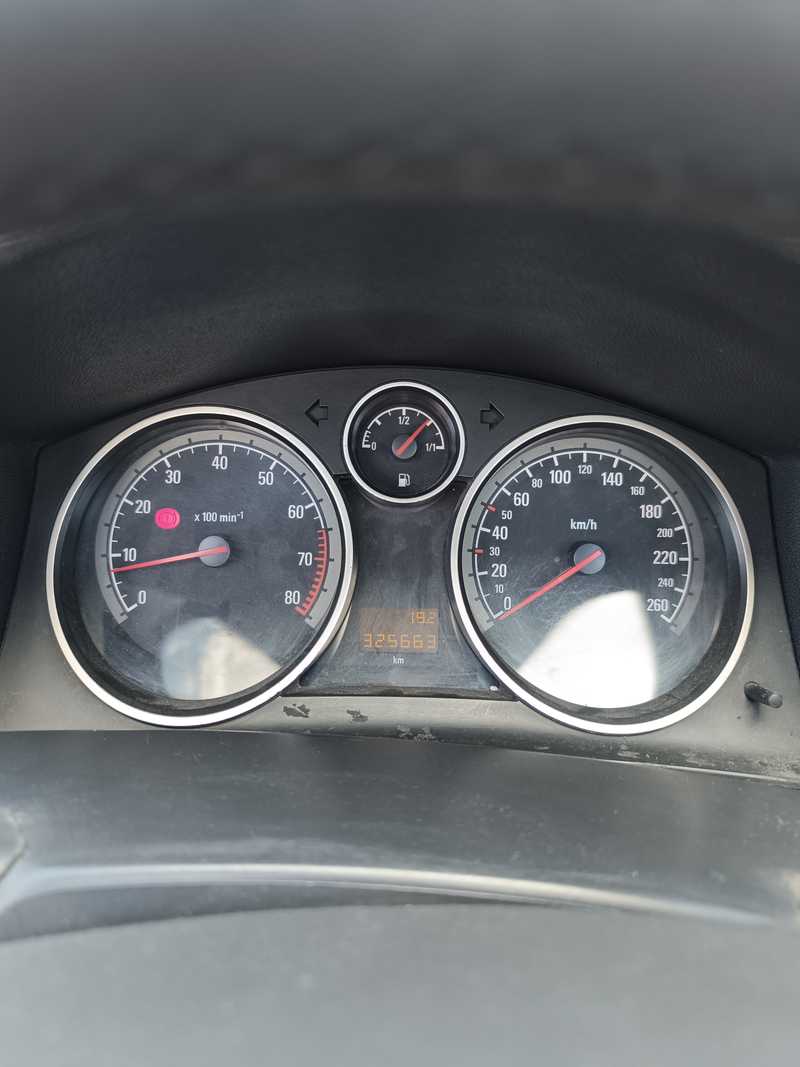2007 Opel, Vauxhall Astra 1,6L 2007 Cyprus