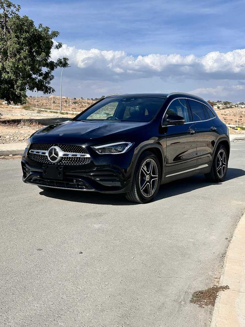 2022 Mercedes-Benz GLA-Class 2,0L 2022 Cyprus