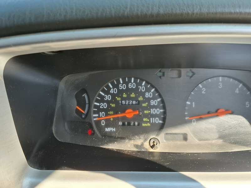 2004 Mitsubishi L200 2,5L 2004 Cyprus