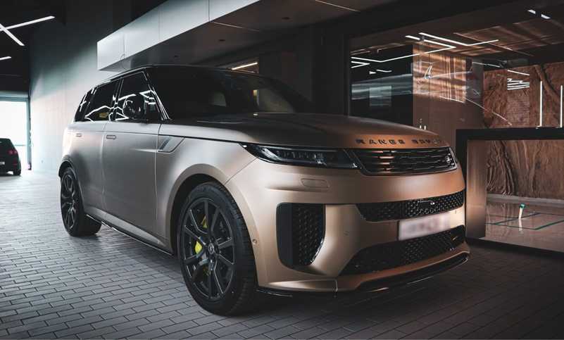 2024 Land Rover Range Rover 4,4L 2024 Cyprus