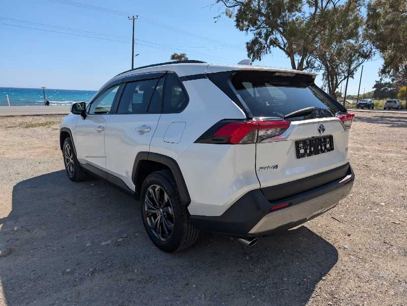 Toyota RAV4 2,5L 2023