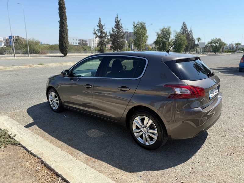 2017 Peugeot 308 1,6L 2017 Cyprus