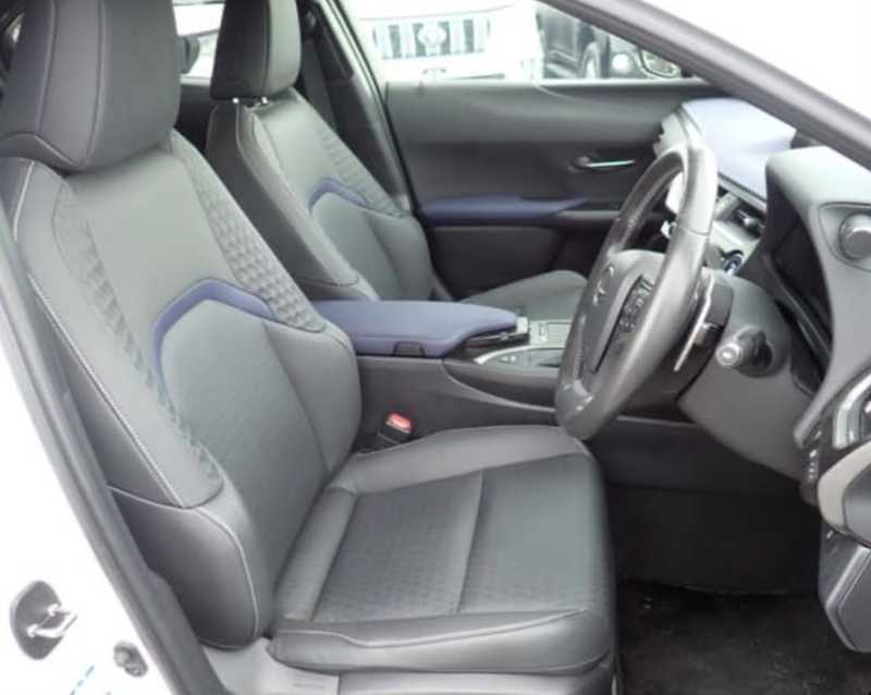 2022 Lexus UX 2,0L 2022 Cyprus