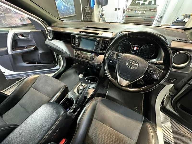 2018 Toyota RAV4 2,5L 2018 Cyprus