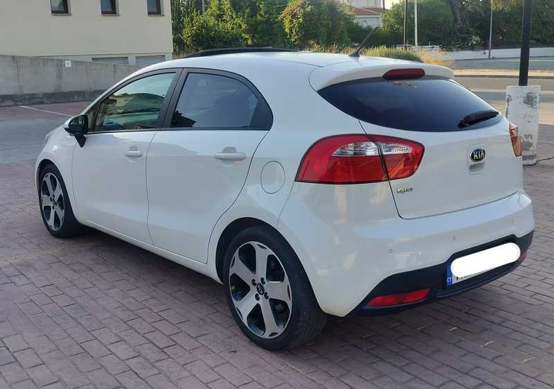 2014 KIA Rio 1,4L 2014 Cyprus
