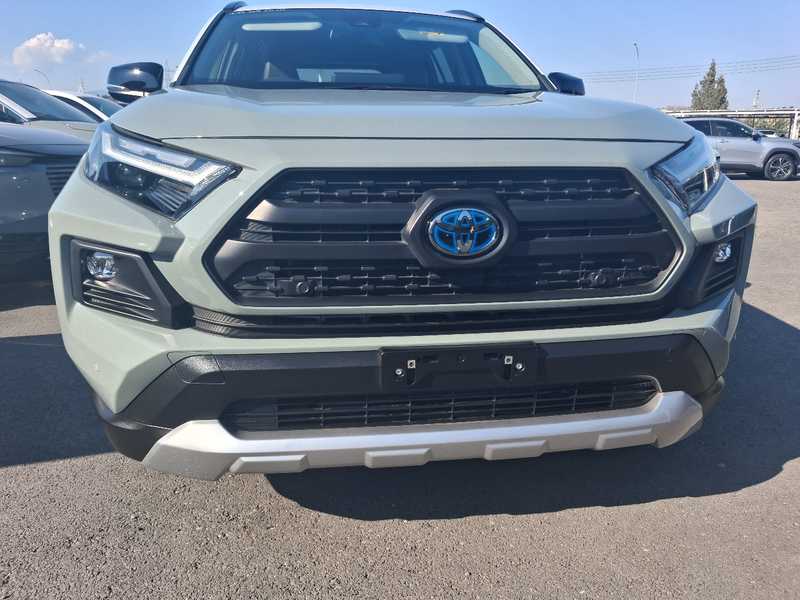 Toyota RAV4 2,5L 2024