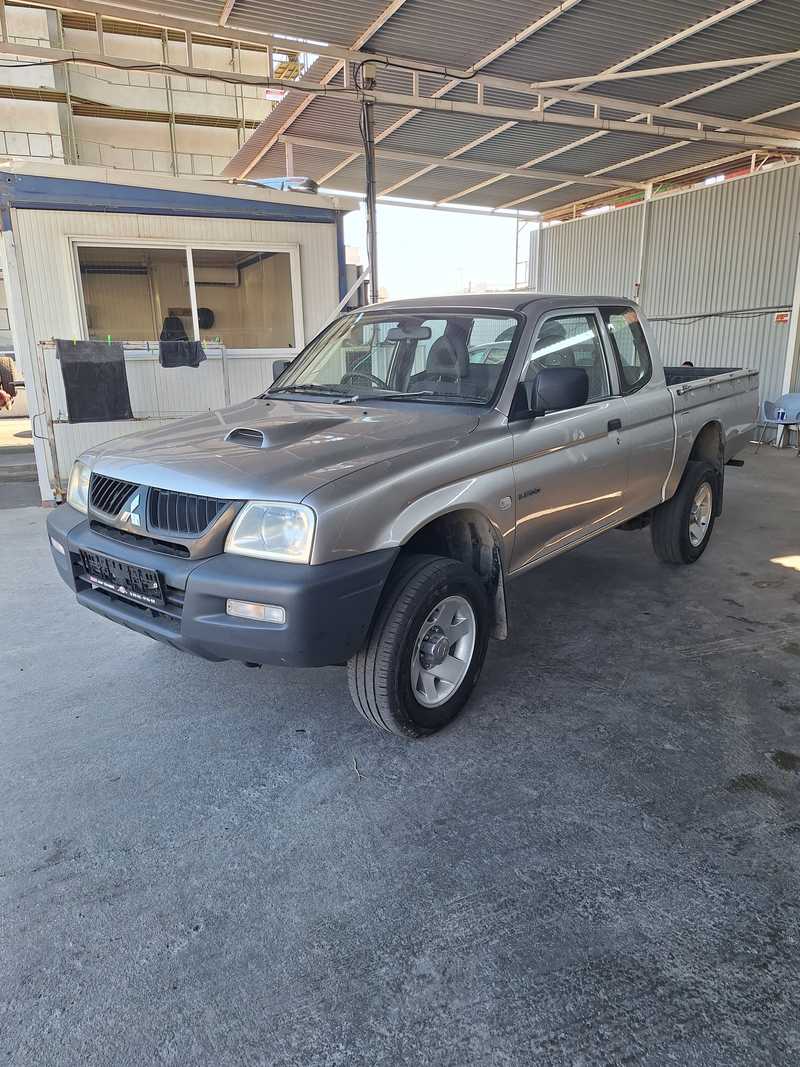Mitsubishi L200 2,5L 2005