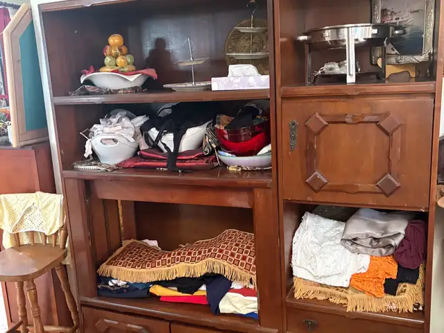 Traditional mahogany style bookcase / dresser unit, Larnaca — Perivolia Larnakas