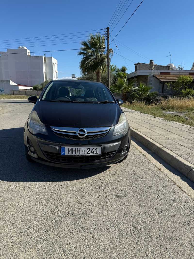 2015 Opel, Vauxhall Corsa 1,4L 2015 Cyprus