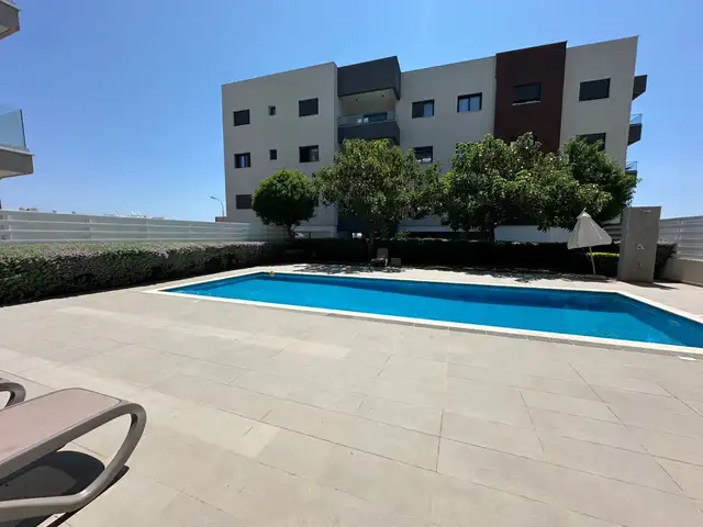 3-bedroom apartment to rent, Limassol — Limassol - Mesa Geitonia