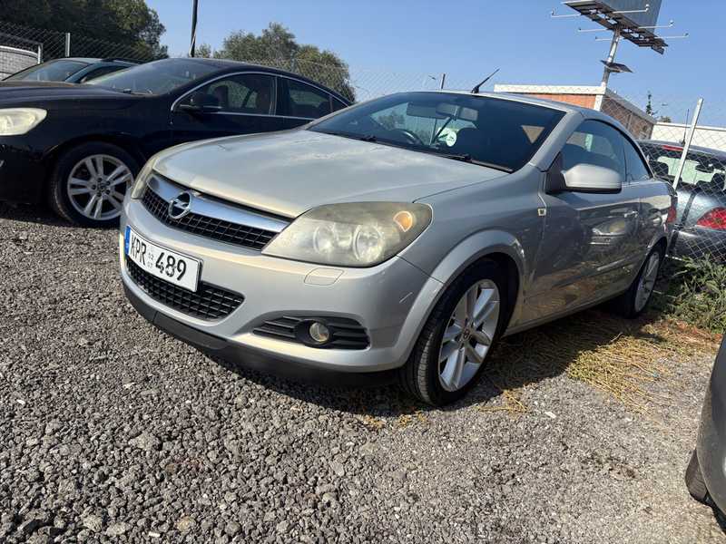 2007 Opel, Vauxhall Astra 1,6L 2007 Cyprus