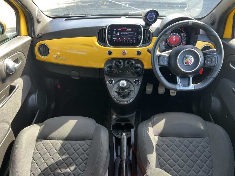 2022 Fiat Abarth 595 1,4L 2022 Cyprus