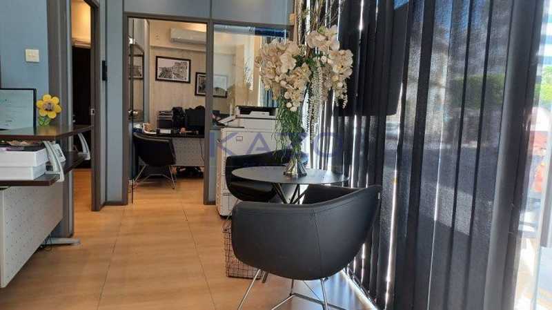 Commercial building in city center - agia napa