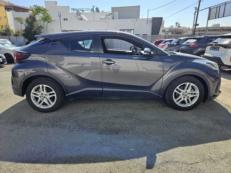 2021 Toyota C-HR 1,8L 2021 Cyprus