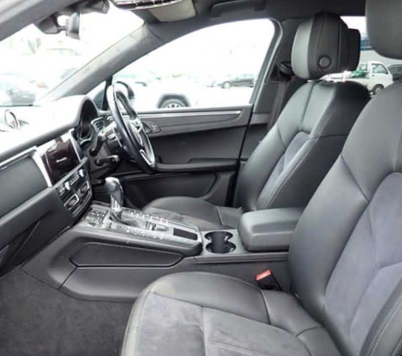 2022 Porsche Macan 2,0L 2022 Cyprus