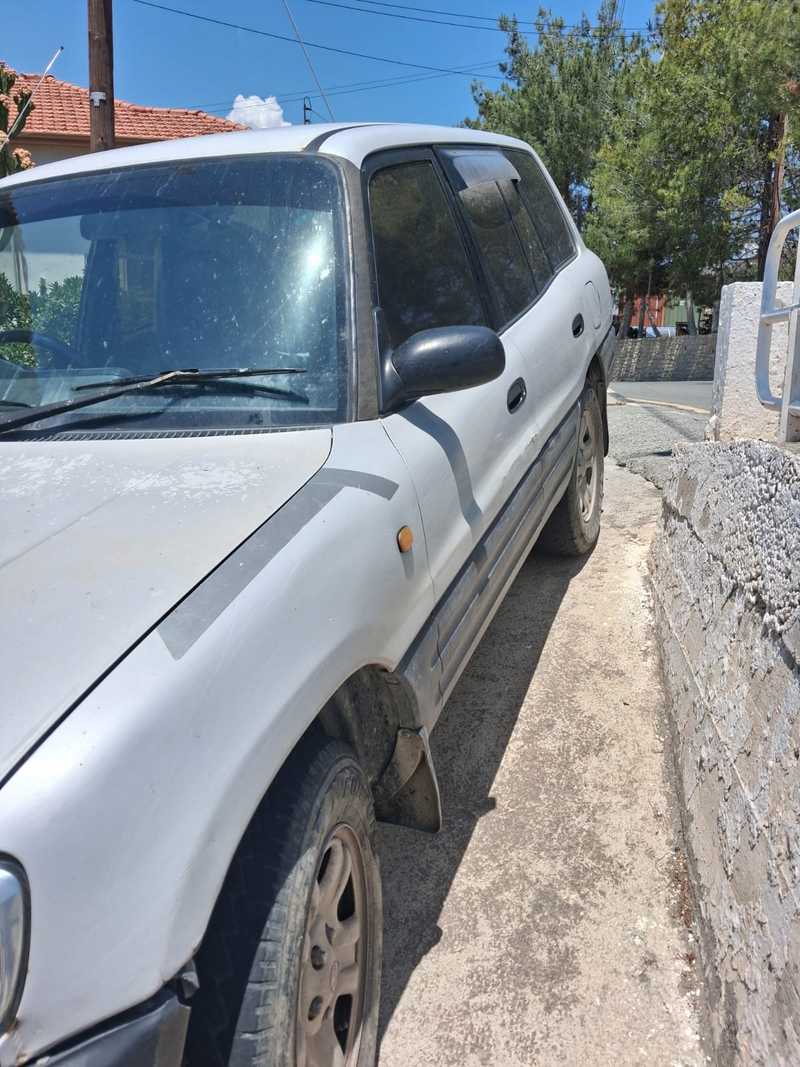 1995 Toyota RAV4 2,0L 1995 Cyprus