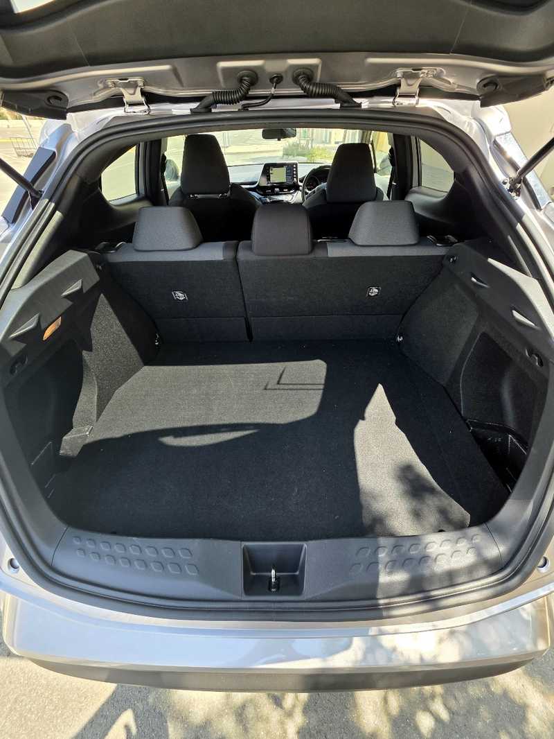 2021 Toyota C-HR 1,8L 2021 Cyprus