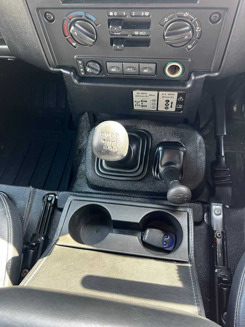 2016 Land Rover Defender 2,2L 2016 Cyprus