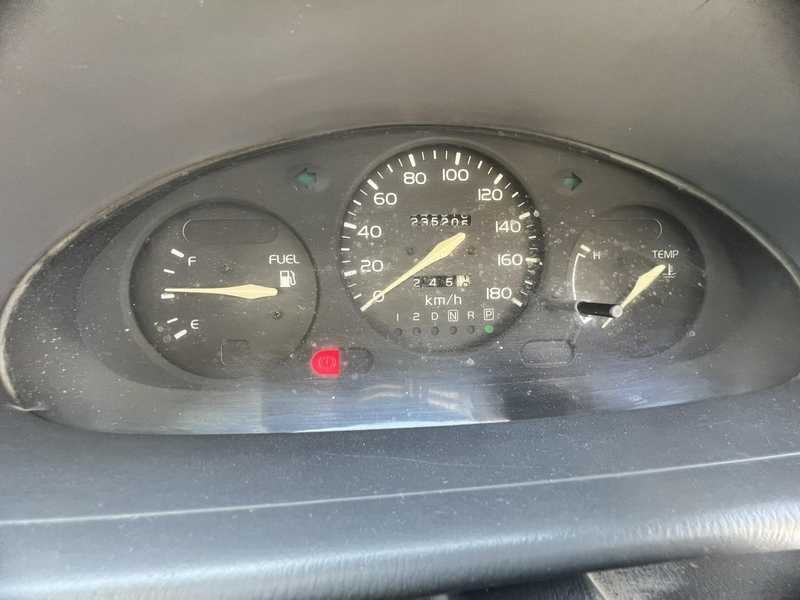 1998 Nissan March 1,0L 1998 Cyprus