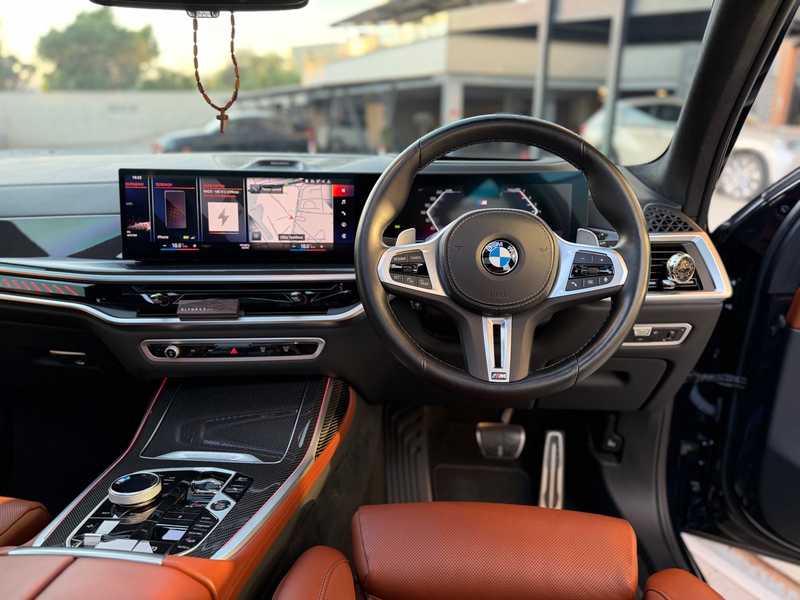 2023 BMW X7M 4,4L 2023 Cyprus