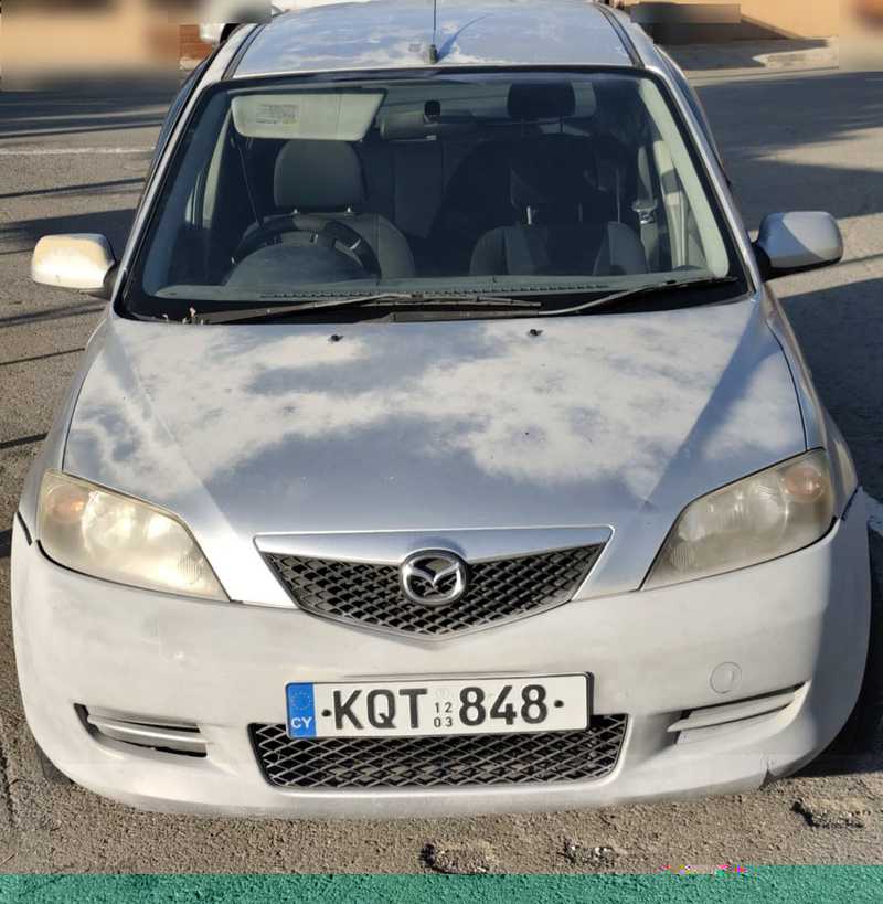 Mazda Demio 1,2L 2003