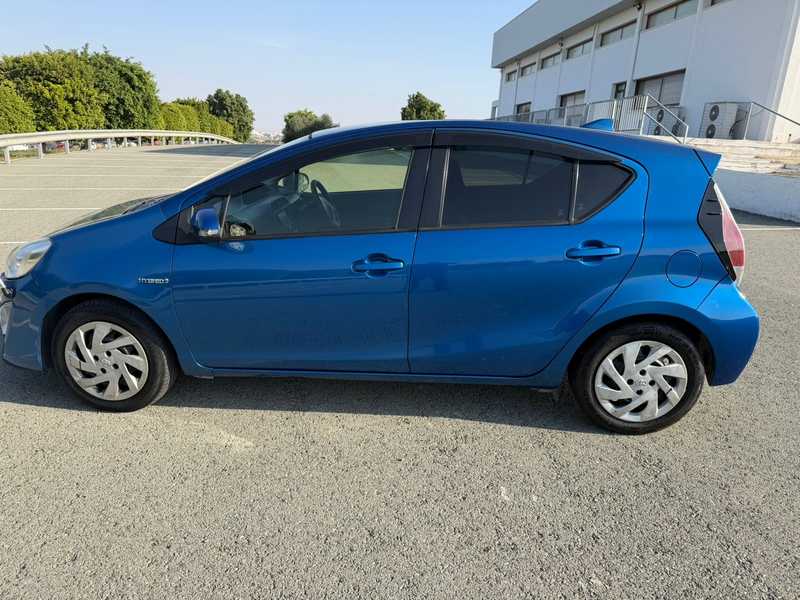 2015 Toyota Aqua 1,5L 2015 Cyprus