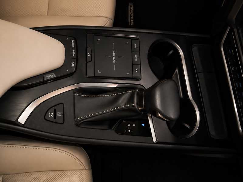 2022 Lexus UX 2,0L 2022 Cyprus