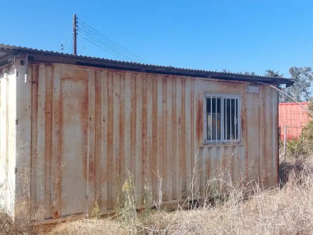 Container 20ft 6m, Paphos — Geroskipou