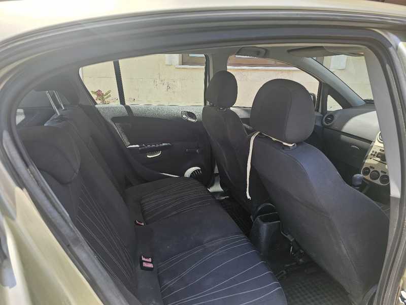 2007 Opel, Vauxhall Corsa 1,4L 2007 Cyprus