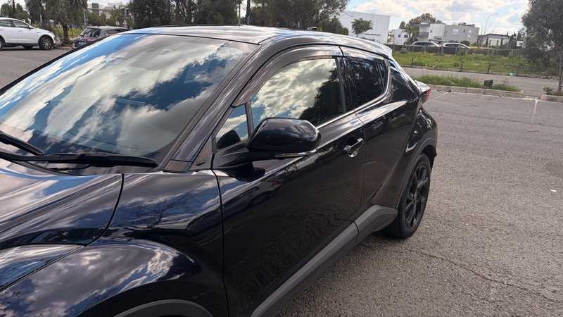 2022 Toyota C-HR 1,8L 2022 Cyprus