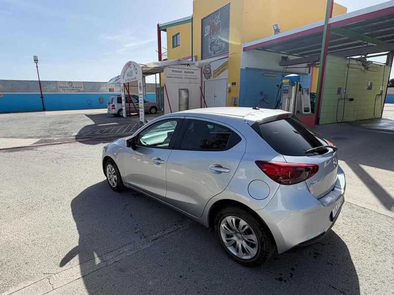 2021 Mazda 2 6,0L 2021 Cyprus