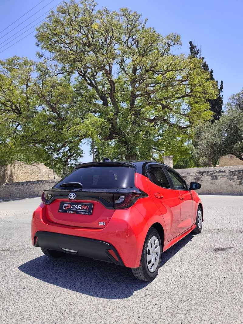 2022 Toyota Yaris 1,5L 2022 Cyprus