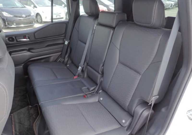 2025 Toyota Land Cruiser VX100 2,8L 2025 Cyprus