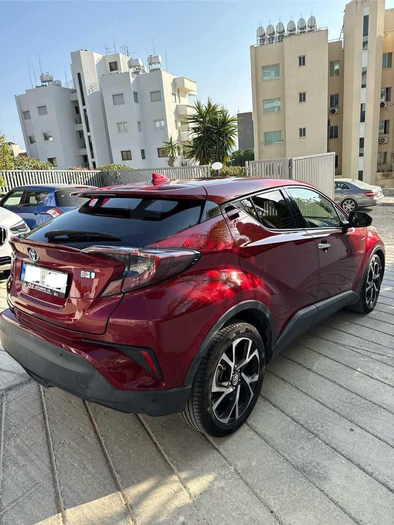 2017 Toyota C-HR 1,8L 2017 Cyprus