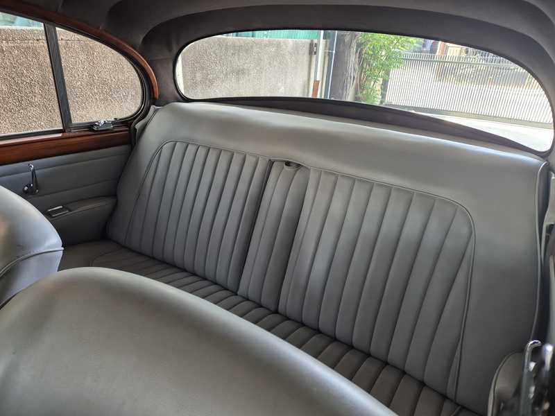 1965 Cars Classic 2,5L 1965 Cyprus