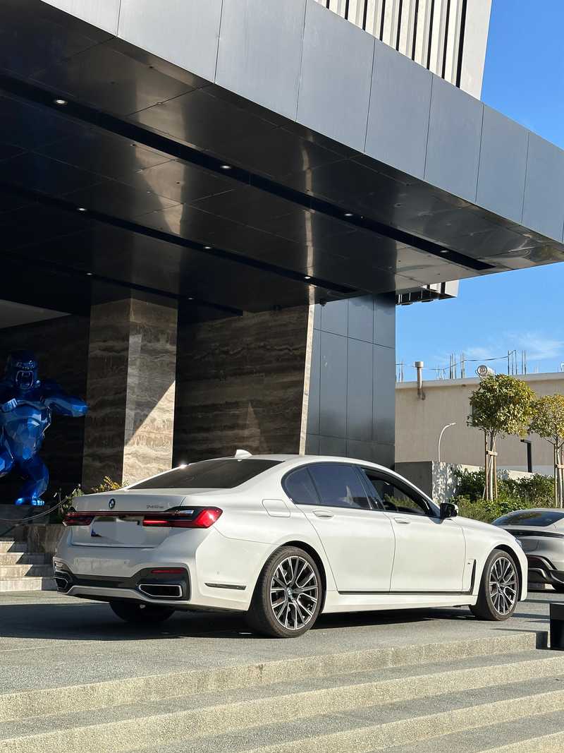 2021 BMW 7-Series 3,0L 2021 Cyprus
